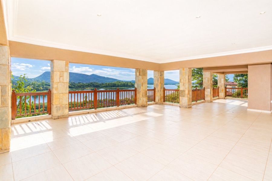 3 Bedroom Property for Sale in Birdwood Estate North West